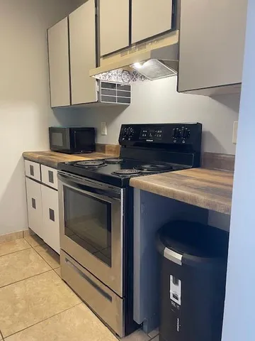 $1,400 | 2309 South Federal Highway, Unit 6, Boynton Beach, FL 33435