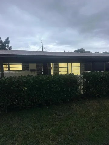 $525,000 | 6750 Allen Street, Hollywood, FL 33024