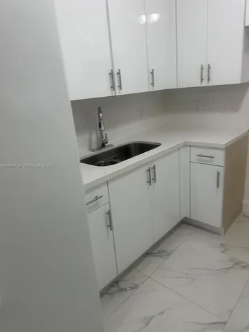 $525,000 | 6750 Allen Street, Hollywood, FL 33024