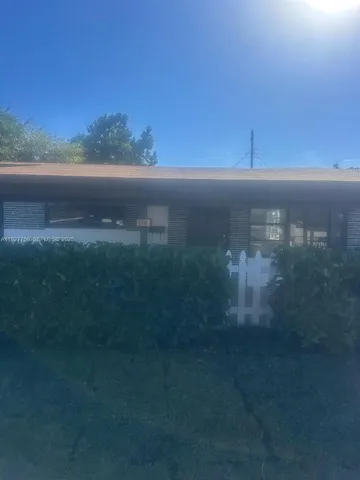 $525,000 | 6750 Allen Street, Hollywood, FL 33024