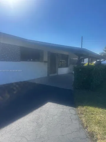 $525,000 | 6750 Allen Street, Hollywood, FL 33024