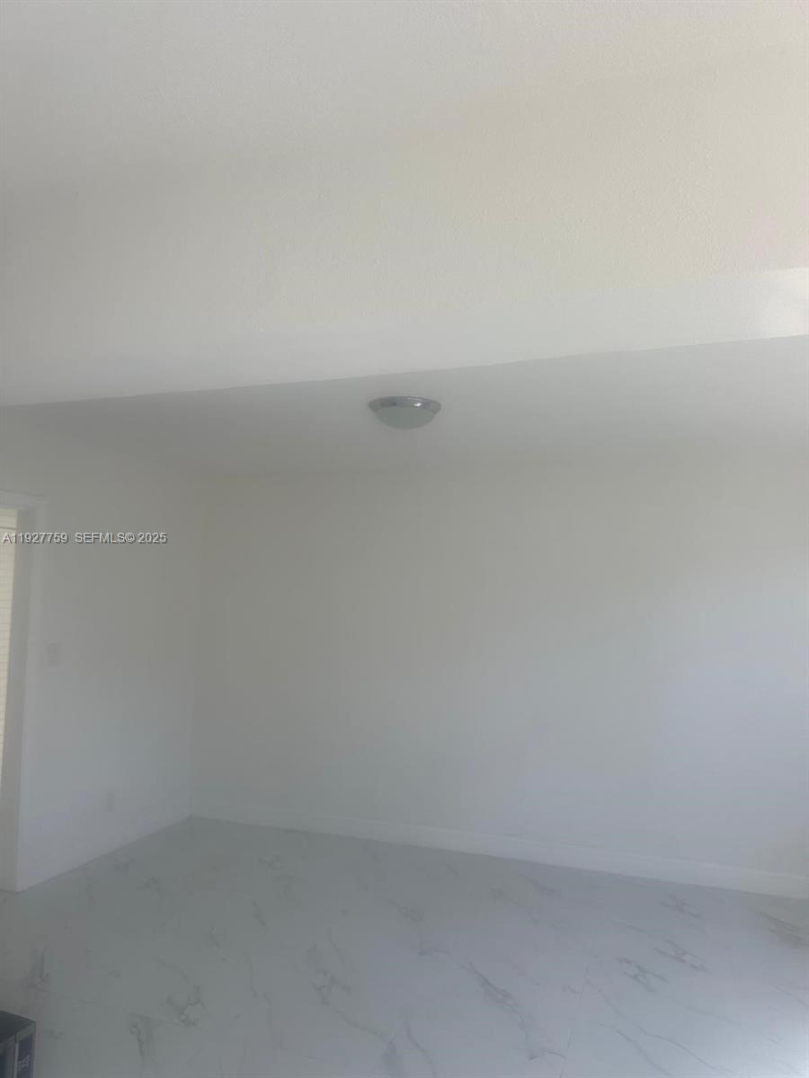 6750 Allen Street Hollywood, FL 33024 - Photo 10 of 79