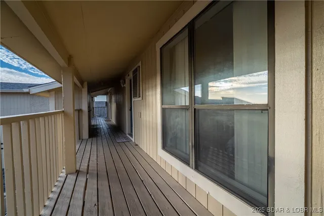 $215,000 | 875 Parkside Place, Unit 402D, Osage Beach, MO 65065