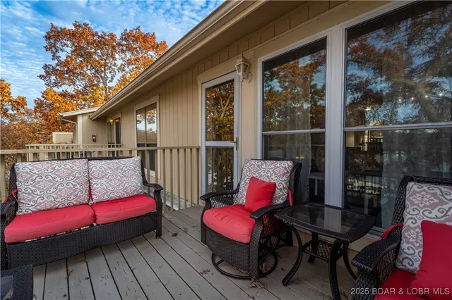 $215,000 | 875 Parkside Place, Unit 402D, Osage Beach, MO 65065