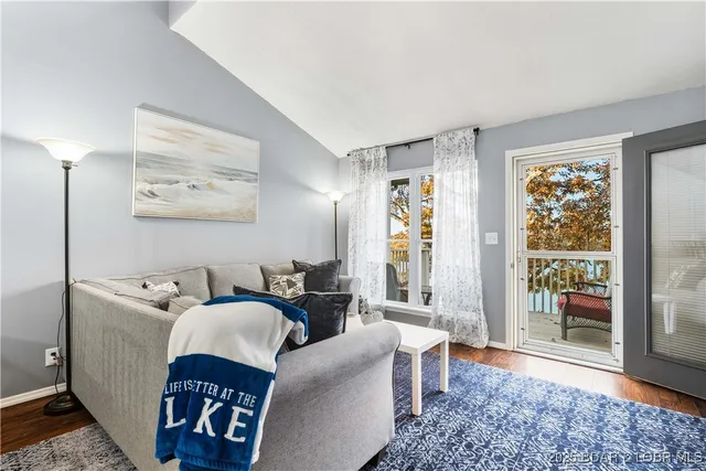 $215,000 | 875 Parkside Place, Unit 402D, Osage Beach, MO 65065