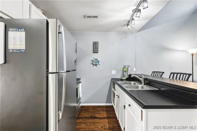 $215,000 | 875 Parkside Place, Unit 402D, Osage Beach, MO 65065