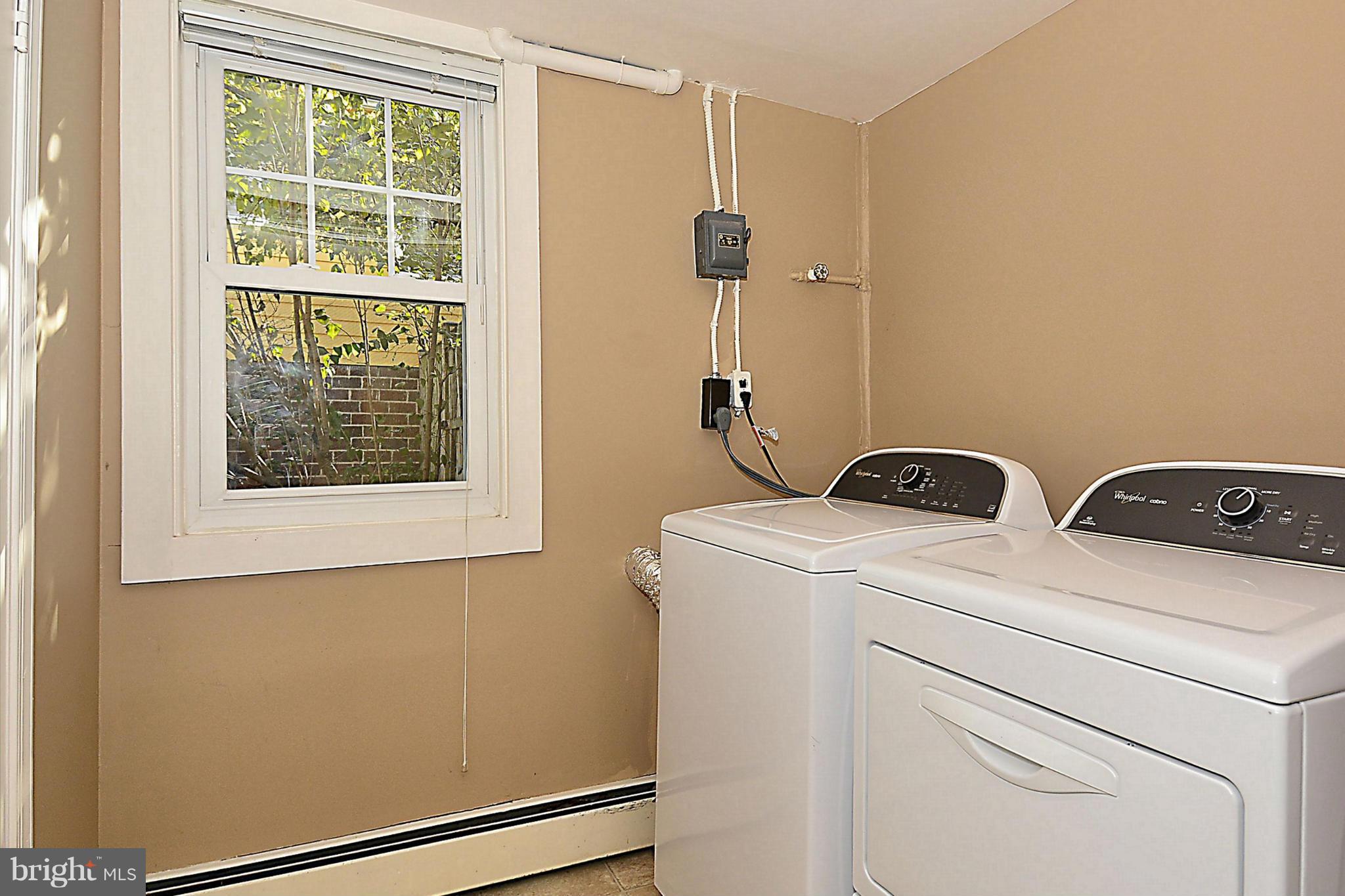 721 Boundary Avenue Silver Spring, MD 20910 - Photo 18 of 26 Interior (General)