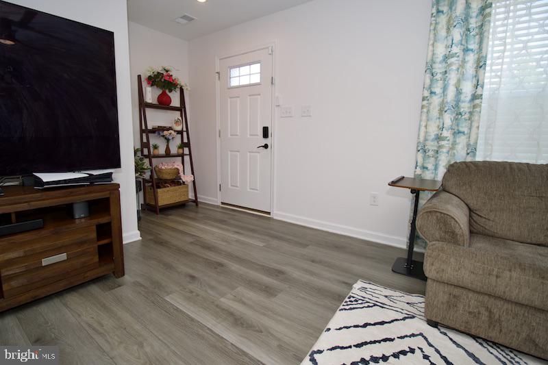 106 Slate Road Dover, DE 19904 - Photo 6 of 40 Living Room