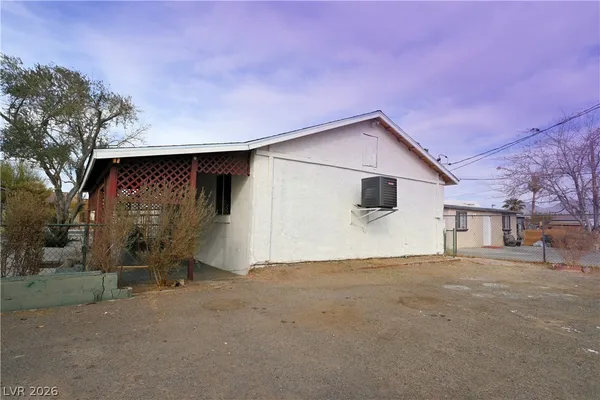 $1,350 | 2830 Cedar Street, Unit 2, Las Vegas, NV 89104