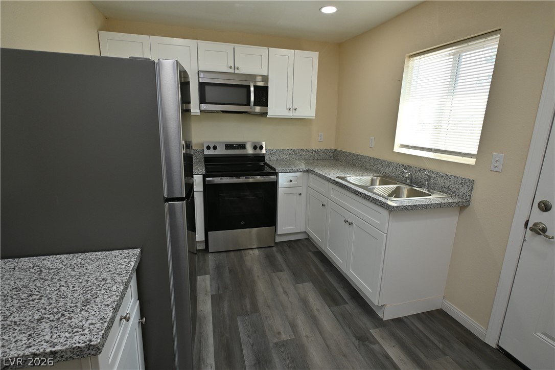2830 Cedar Street, Unit 2 Las Vegas, NV 89104 - Photo 3 of 23