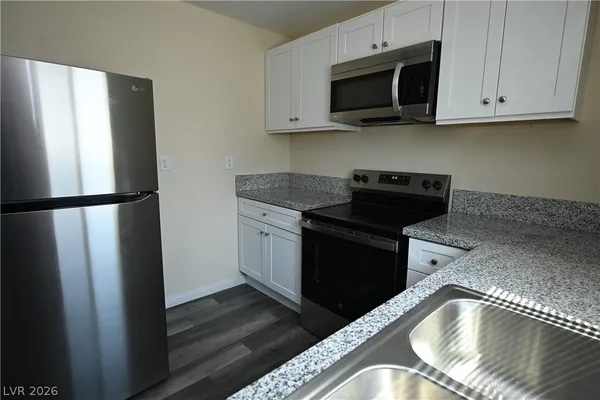 $1,350 | 2830 Cedar Street, Unit 2, Las Vegas, NV 89104