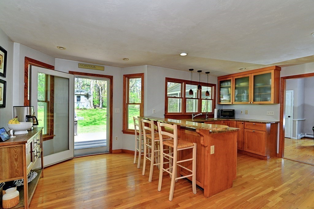 13 Robin Road Norfolk, MA 02056 - Photo 11 of 38 Gallery Image 11