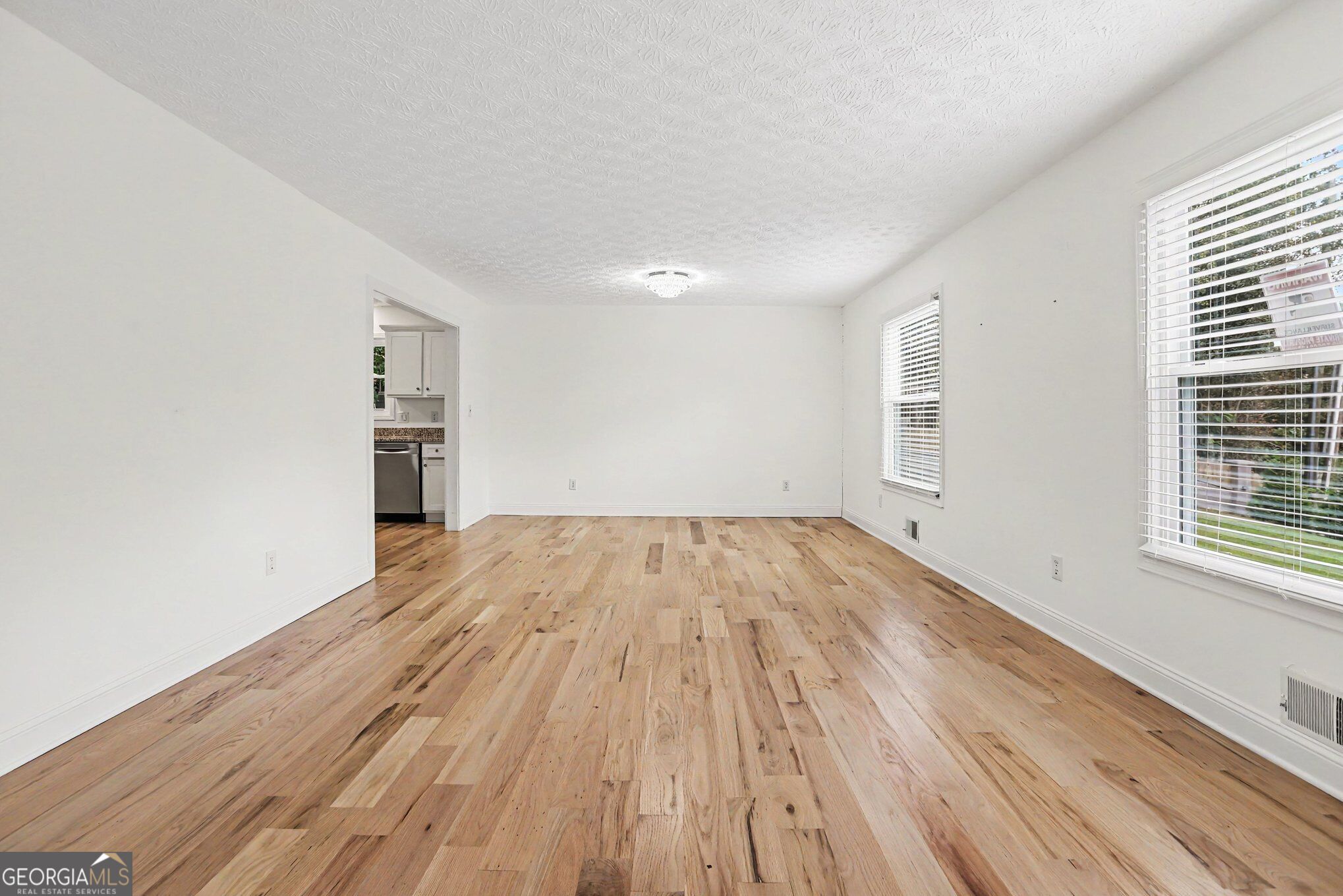 3919 Lower Roswell Road Marietta, GA 30068 - Photo 7 of 27 Gallery Image 7