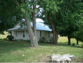 695 Browns Circle Road Greeneville, TN 37743 - Photo 3 of 7 Photo 3
