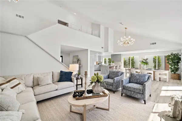$6,500 | 39 Cape Cod, Irvine, CA 92620