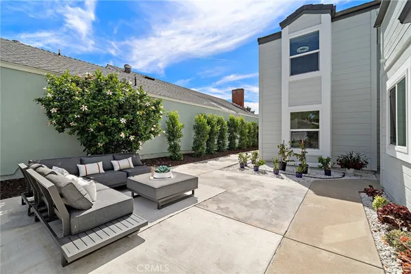 $6,500 | 39 Cape Cod, Irvine, CA 92620