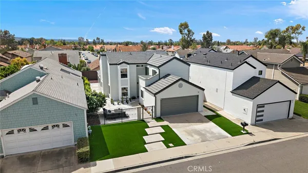 $6,500 | 39 Cape Cod, Irvine, CA 92620