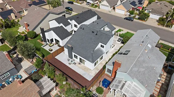 $6,500 | 39 Cape Cod, Irvine, CA 92620