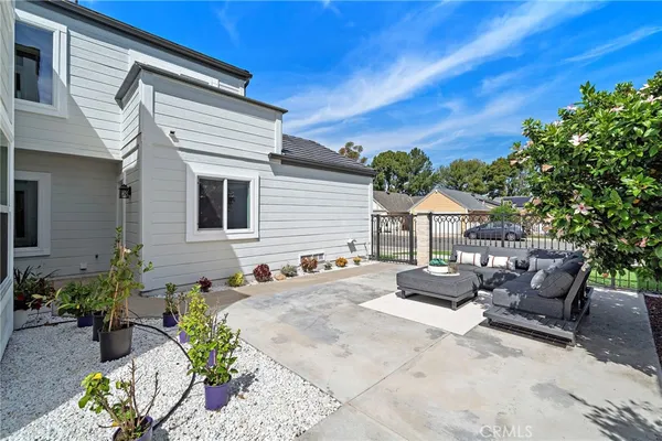 $6,500 | 39 Cape Cod, Irvine, CA 92620