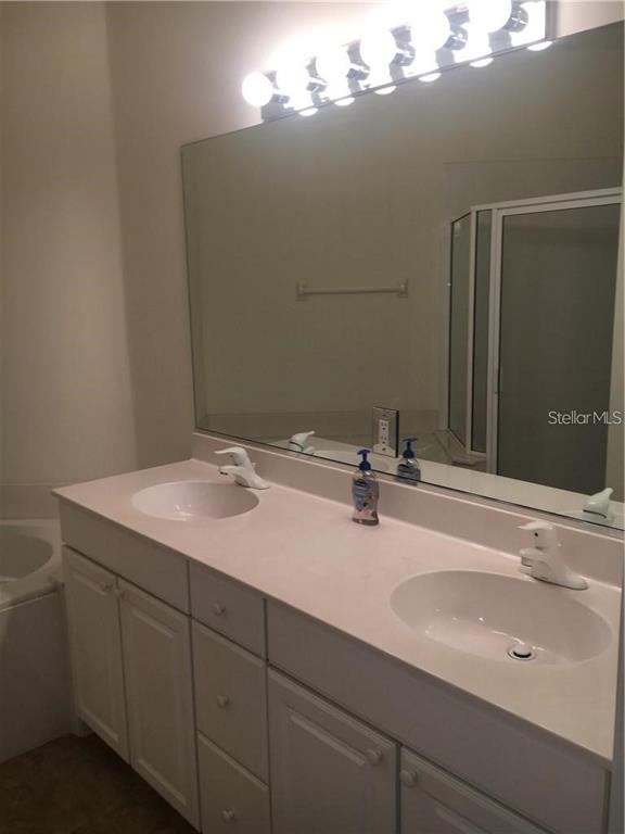 4480 Streamside Court, Unit 1505 Sarasota, FL 34238 - Photo 9 of 19