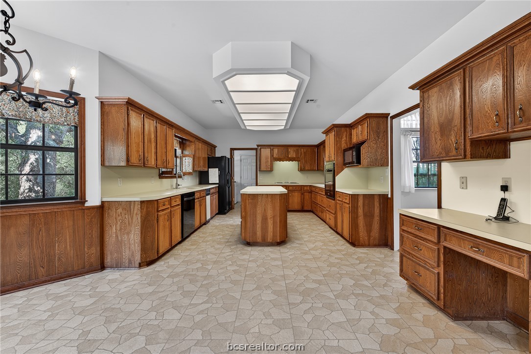 466 Elm Creek Road Rockdale, TX 76567 - Photo 12 of 42