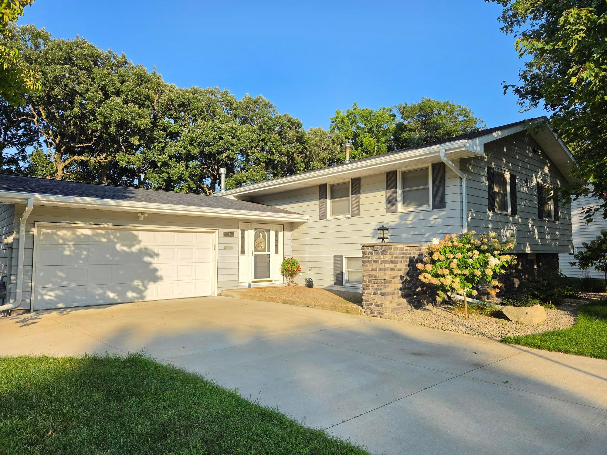 411 Ridge Road Albert Lea, MN 56007 - Photo 2 of 58 Gallery Image 2