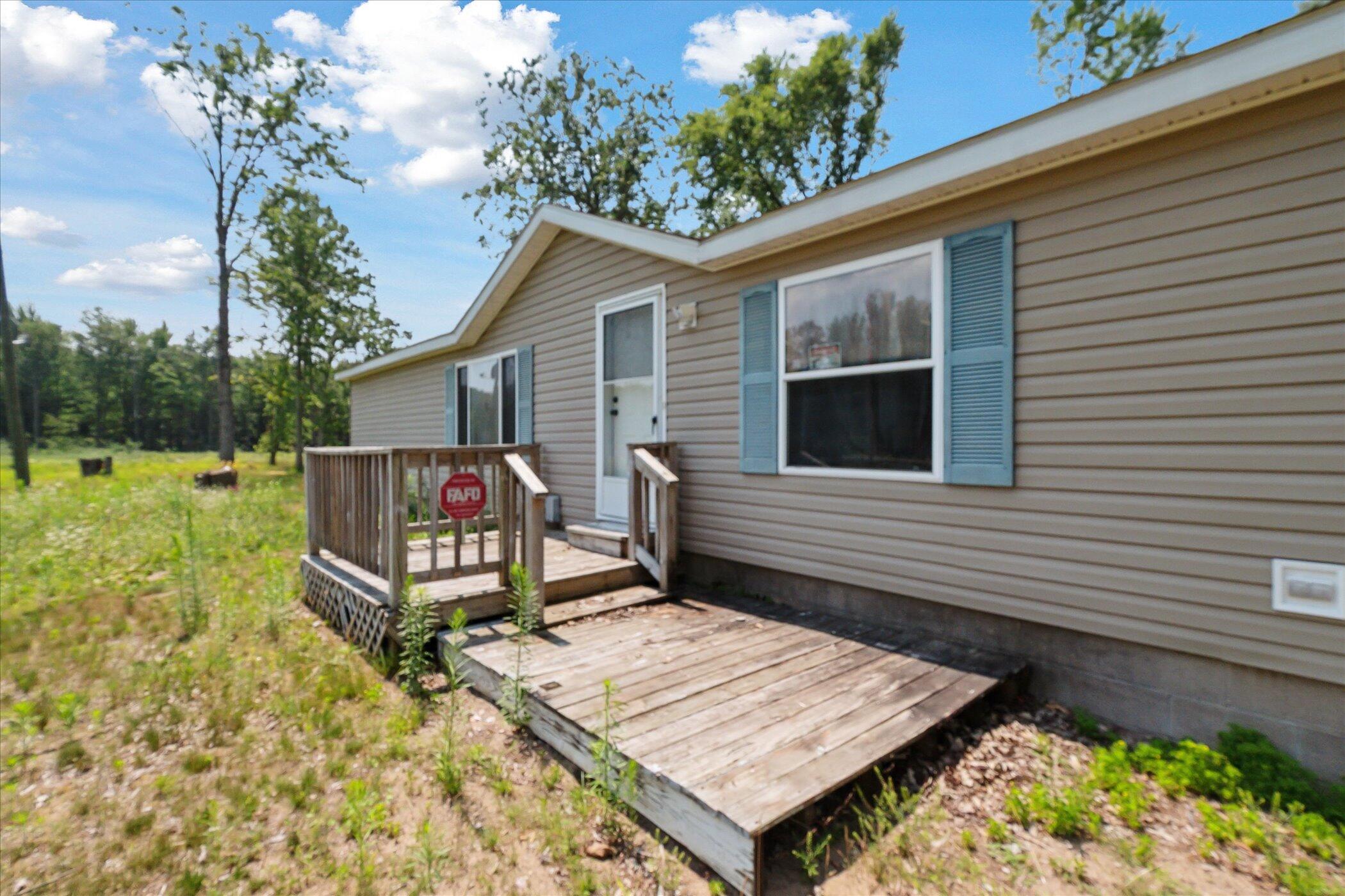 939 North Coleman Road Shepherd, MI 48883 - Photo 5 of 38 05-939-N-Coleman-Rd-Shepherd-MI-48883-Wi