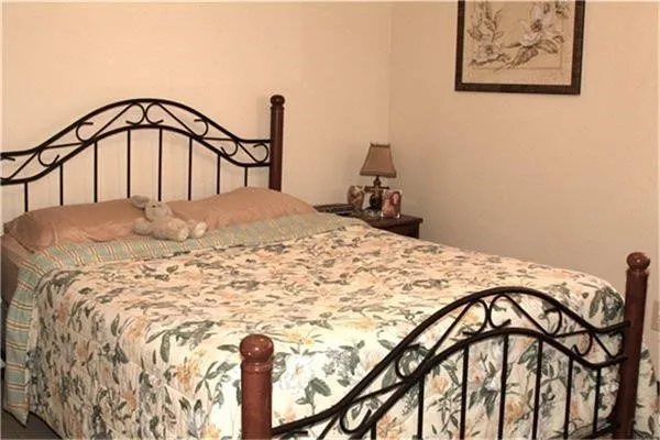 $845 | 1601 South Bridge Avenue, Unit 50, Weslaco, TX 78596