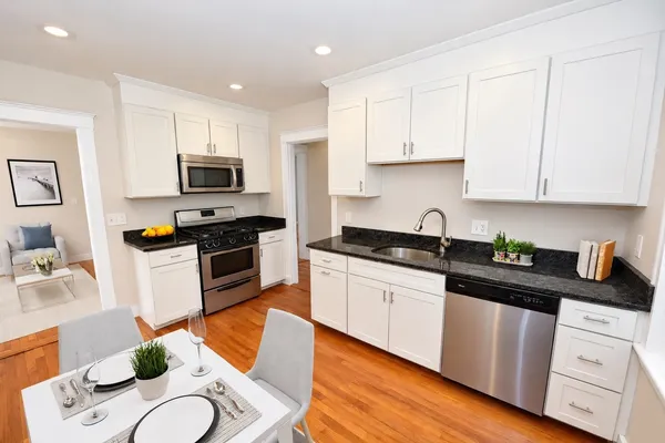 $3,050 | 9 Bailey Street, Unit 23, Boston, MA 02124