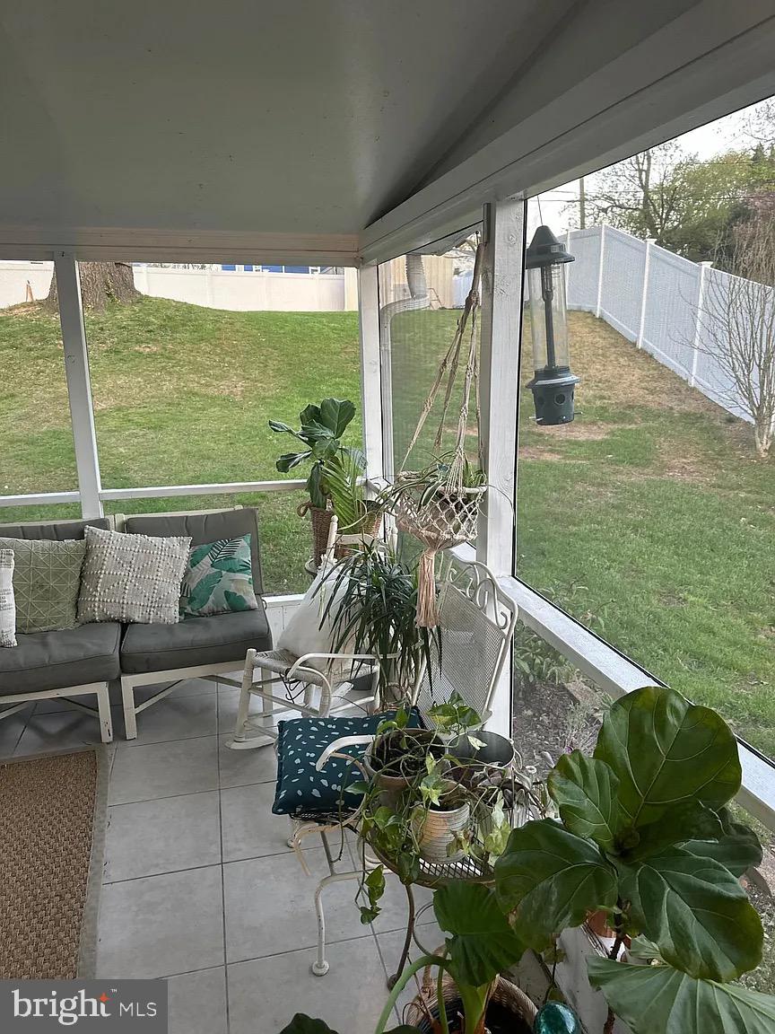 215 Radstock Road Catonsville, MD 21228 - Photo 10 of 20 screened in porch