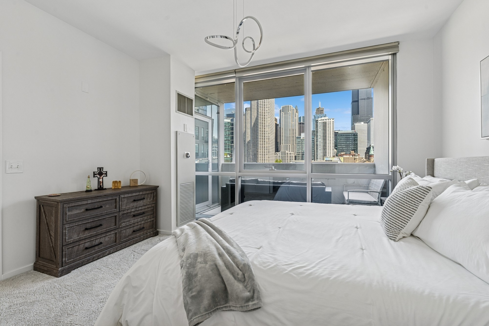 125 South Green Street, Unit 503A Chicago, IL 60607 - Photo 11 of 27