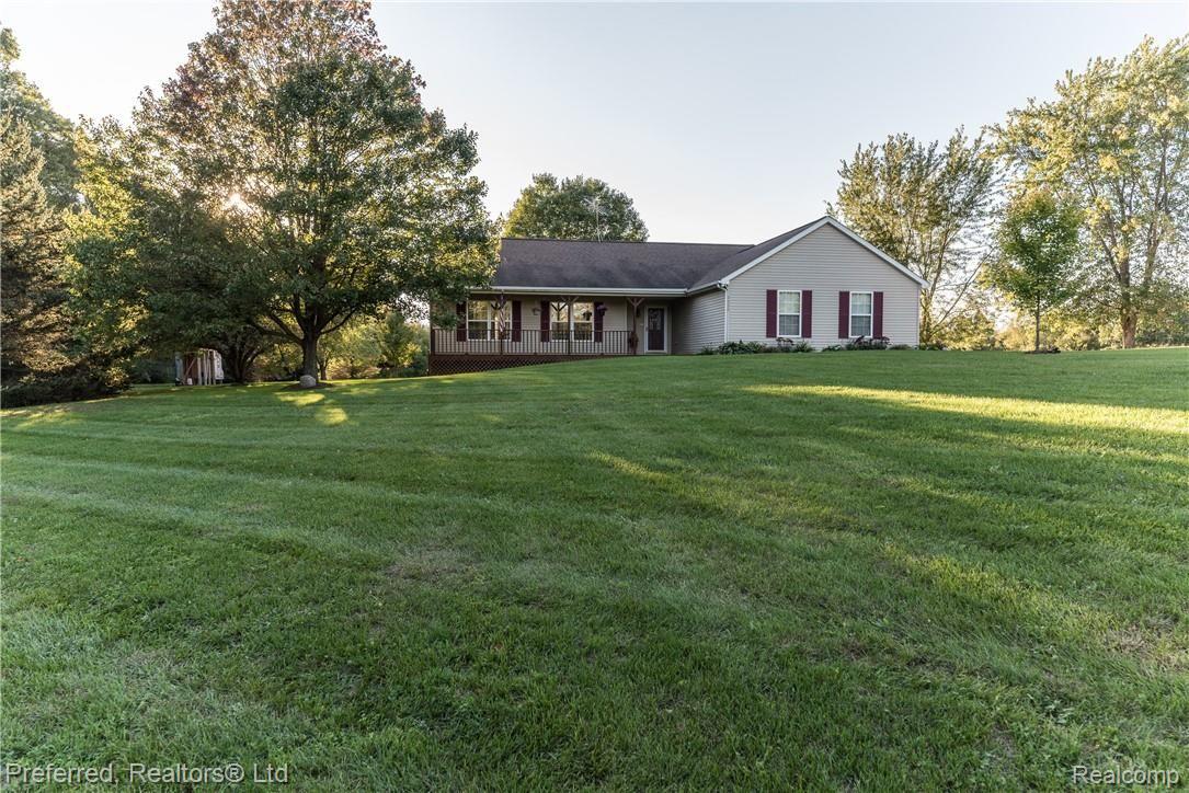 3522 County Farm Road Howell, MI 48843 - Photo 24 of 36 DSC_3686.jpg