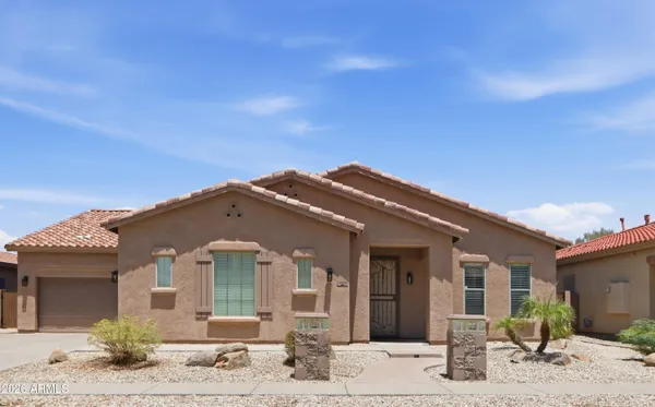 $910,000 | 2406 West Desperado Way, Phoenix, AZ 85085