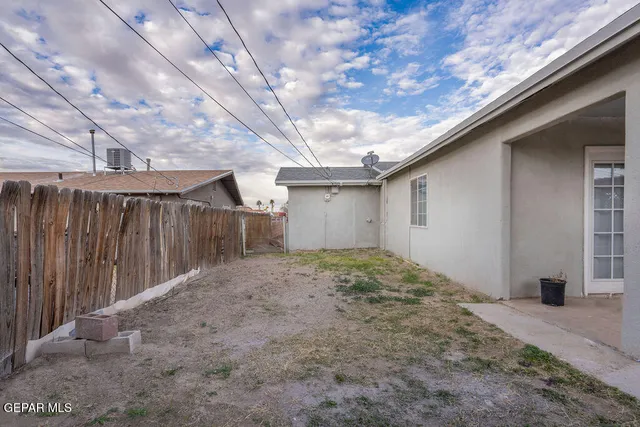 $260,000 | 808 Talbot Avenue, Canutillo, TX 79835