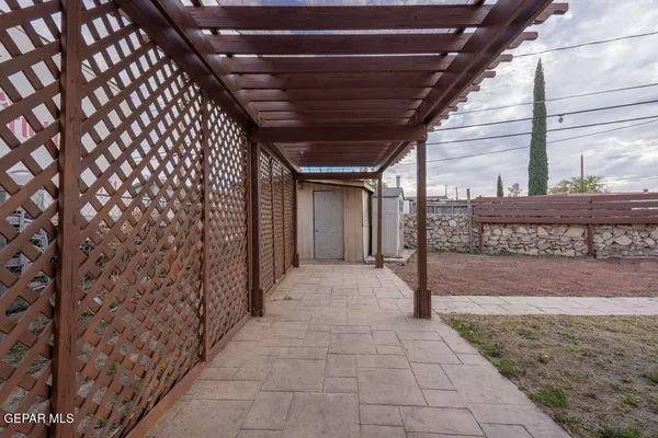 $260,000 | 808 Talbot Avenue, Canutillo, TX 79835