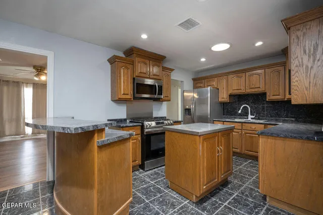 $260,000 | 808 Talbot Avenue, Canutillo, TX 79835