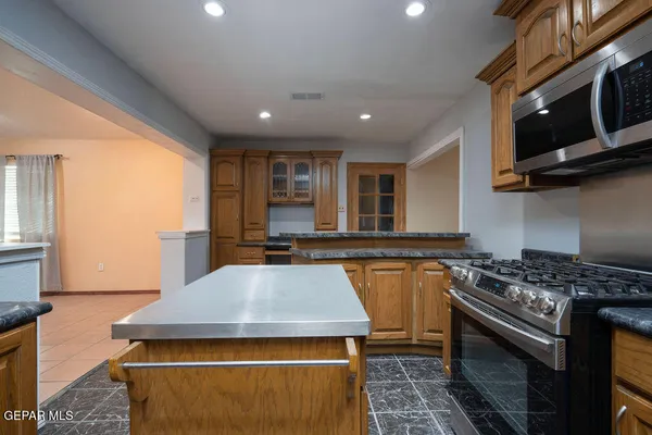 $260,000 | 808 Talbot Avenue, Canutillo, TX 79835