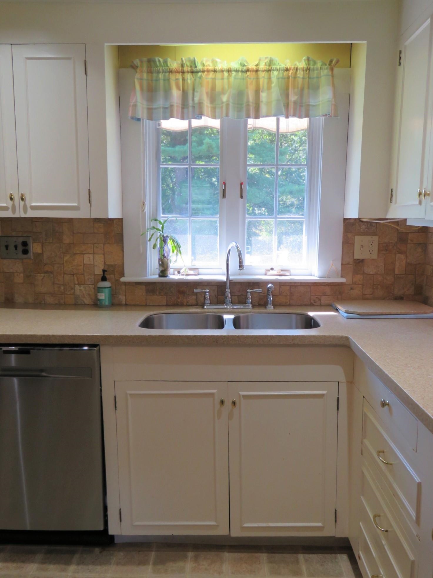 426 Middle Road Brentwood, NH 03833 - Photo 6 of 40 Gallery Image 6