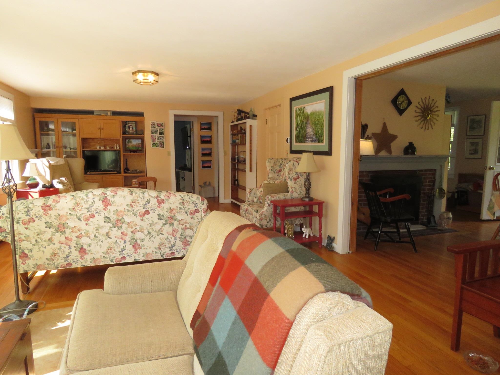 426 Middle Road Brentwood, NH 03833 - Photo 9 of 40 Gallery Image 9