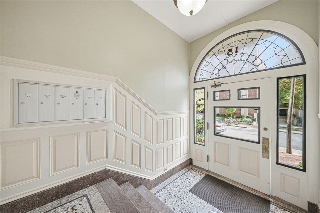 15 Trowbridge Street, Unit 12A Cambridge, MA 02138 - Photo 33 of 41