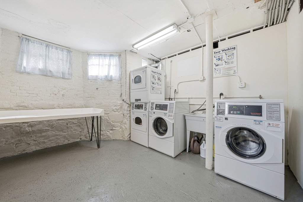 15 Trowbridge Street, Unit 12A Cambridge, MA 02138 - Photo 39 of 41