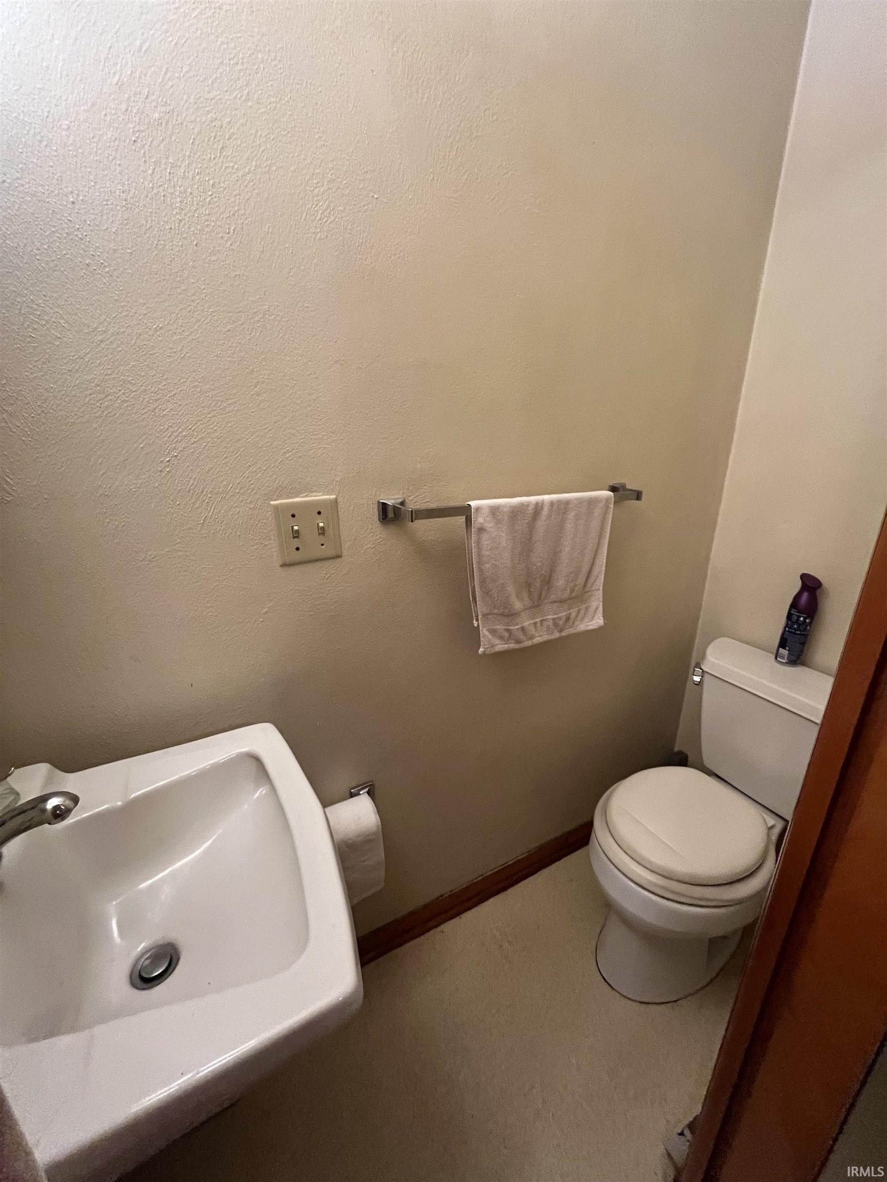 57198 Alan Road South Bend, IN 46619 - Photo 11 of 28 Gallery Image 11