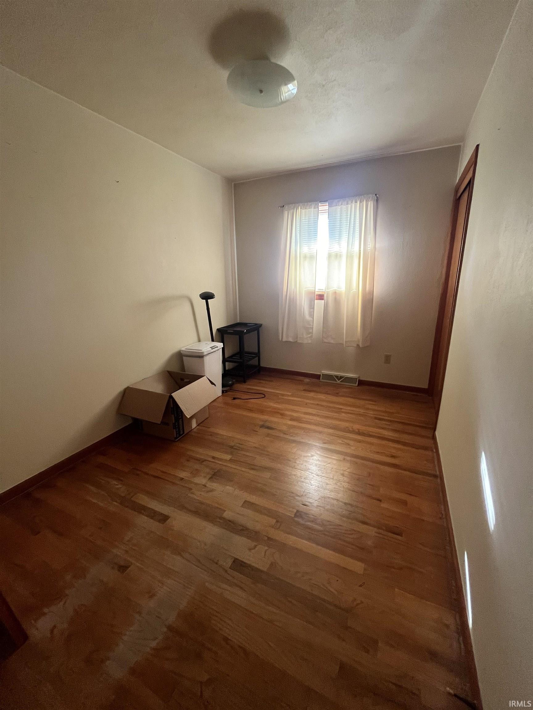 57198 Alan Road South Bend, IN 46619 - Photo 15 of 28 Gallery Image 15