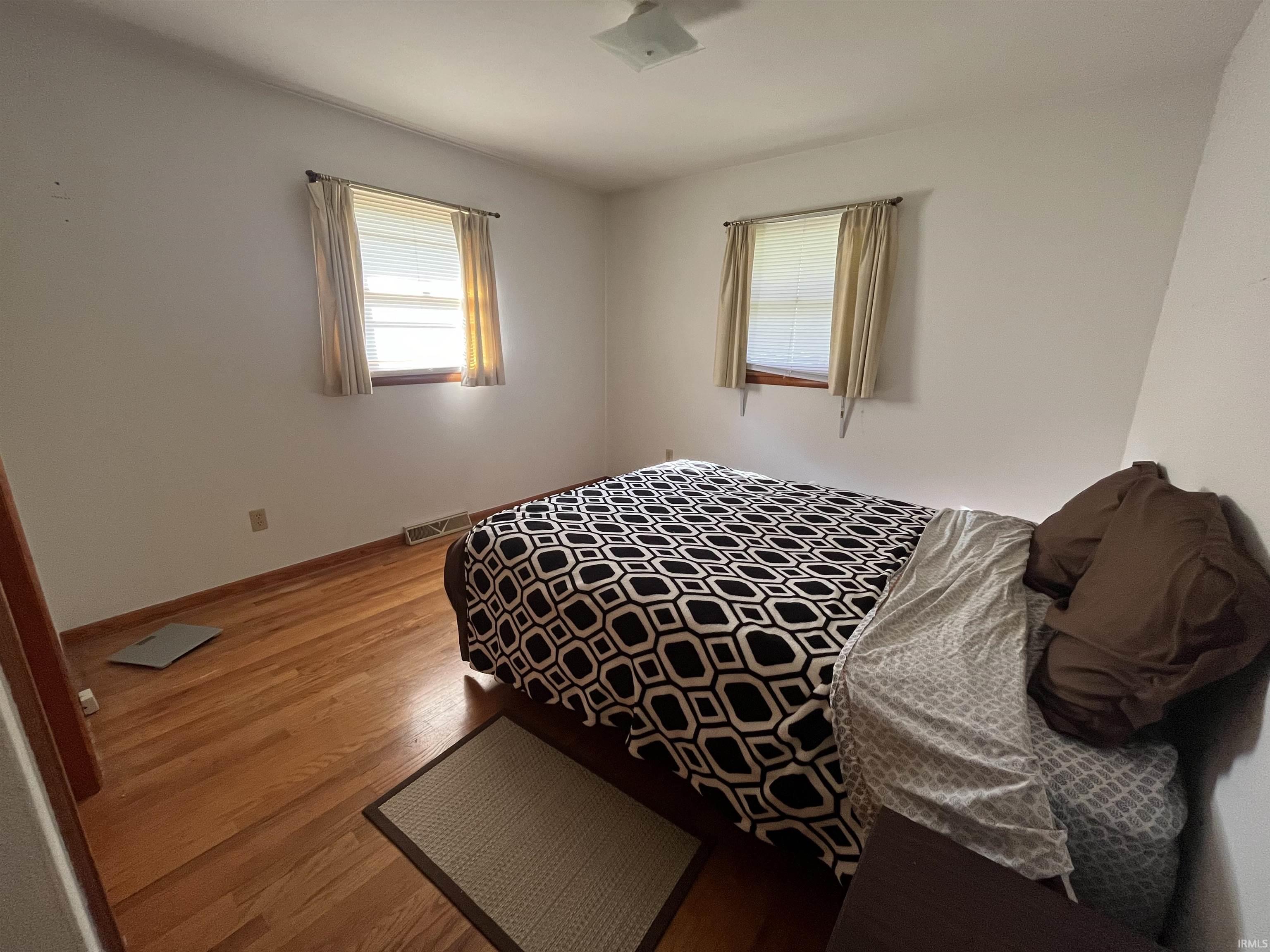 57198 Alan Road South Bend, IN 46619 - Photo 16 of 28 Gallery Image 16