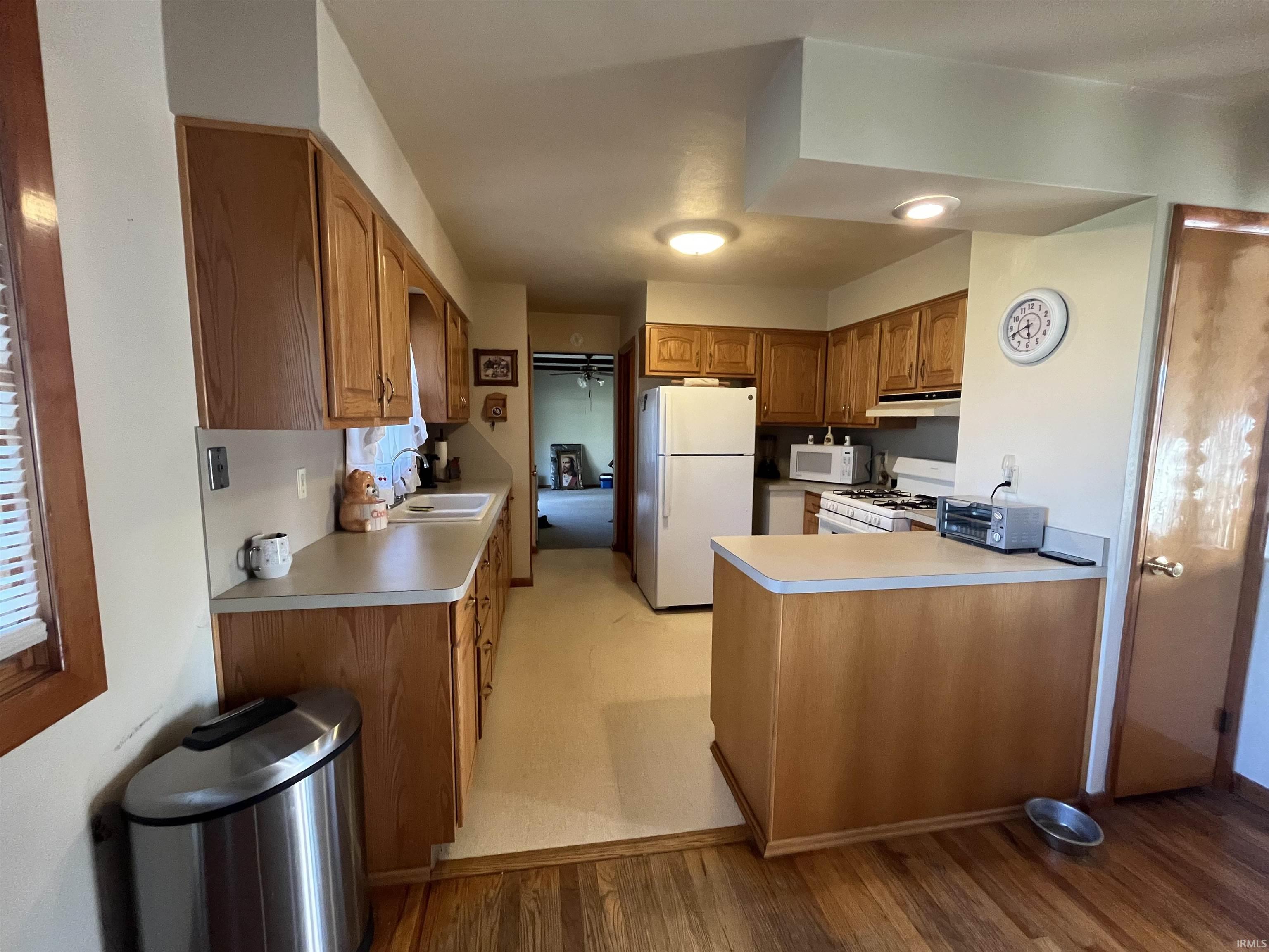 57198 Alan Road South Bend, IN 46619 - Photo 8 of 28 Gallery Image 8