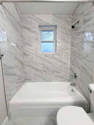 $689,000 | 11 Cogswell Avenue, Unit 13, Cambridge, MA 02140