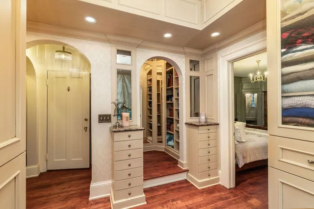 $4,200,000 | 3266 North Lake Drive, Milwaukee, WI 53211