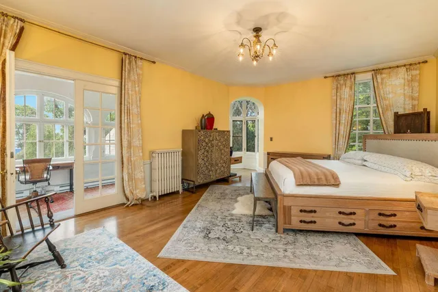 $4,200,000 | 3266 North Lake Drive, Milwaukee, WI 53211