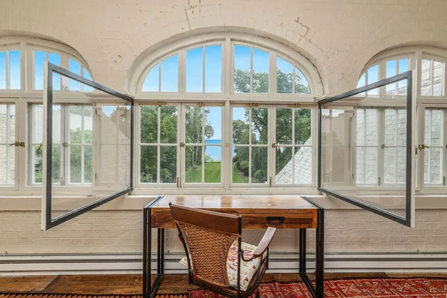 $4,200,000 | 3266 North Lake Drive, Milwaukee, WI 53211