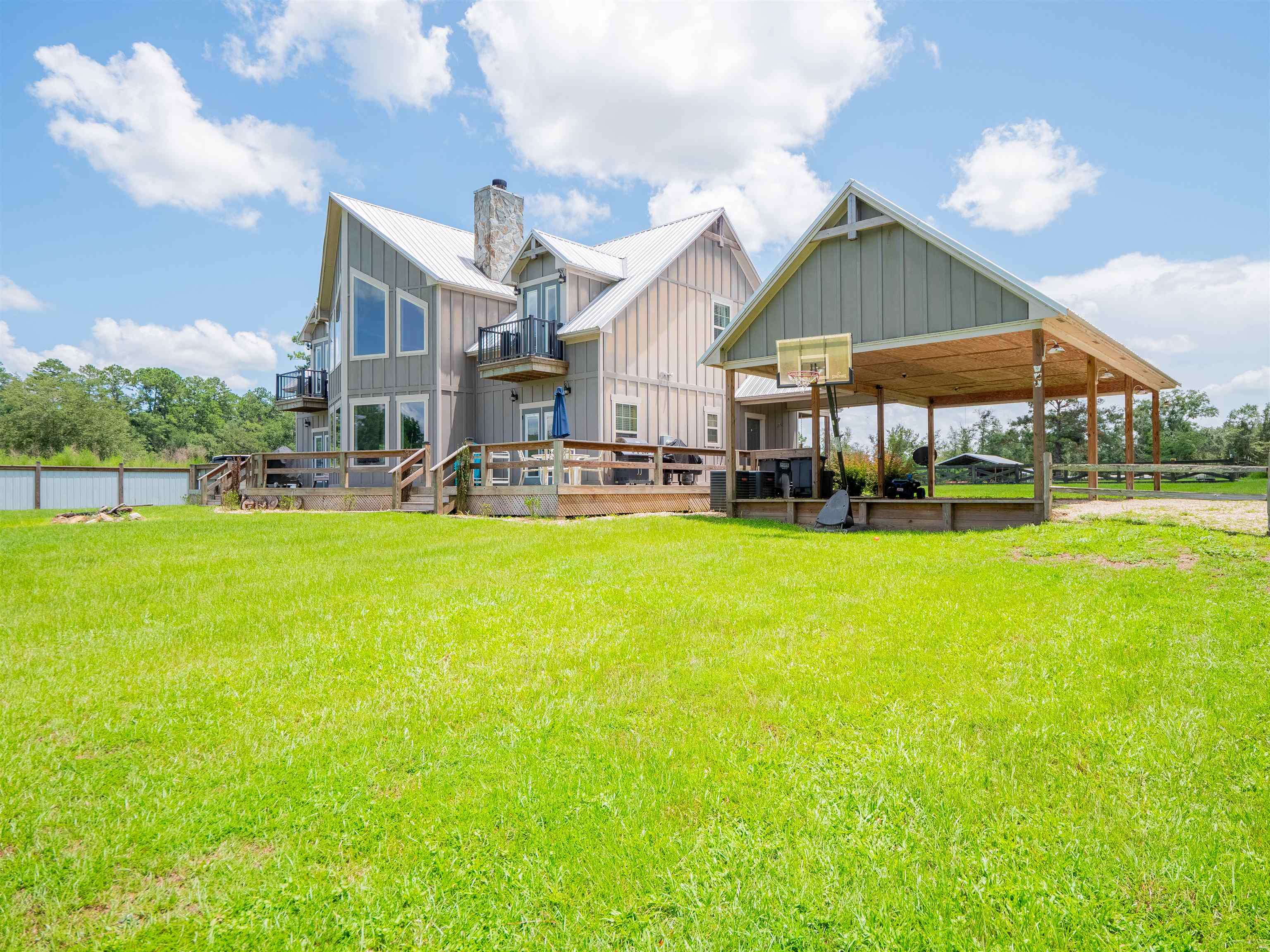 912 Northwest Brooks County Line Road Greenville, FL 32331 - Photo 2 of 51 Gallery Image 2